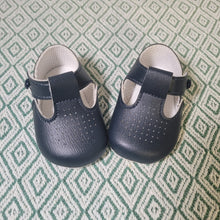 Load image into Gallery viewer, Baypods|Boys Soft Sole Shoes-Navy