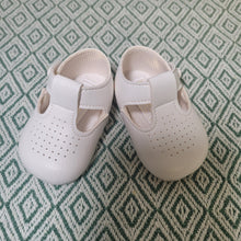 Load image into Gallery viewer, Baypods|Boys Soft Sole Shoes-White