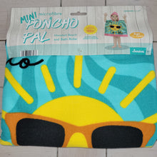 Load image into Gallery viewer, Kids Hooded Poncho Towels