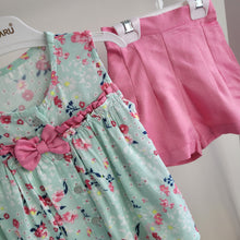 Load image into Gallery viewer, Girls Pink and Mint Shorts and Blouse Set