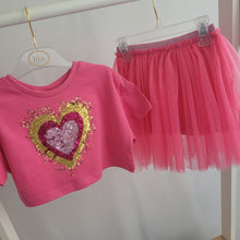 Load image into Gallery viewer, Girls Heart T-Shirt & Tutu Skirt Outfit