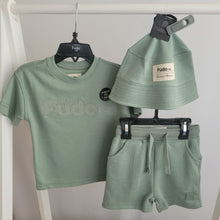 Load image into Gallery viewer, Baby Boys Green Shorts Set + Bucket Hat