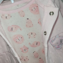 Load image into Gallery viewer, Baby Girls Quilted 3 Piece Set