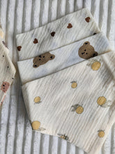 Load image into Gallery viewer, Patterned Bandana Bibs