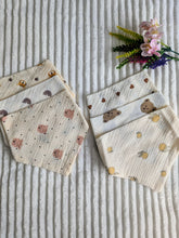 Load image into Gallery viewer, Patterned Bandana Bibs