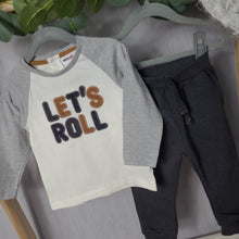 Load image into Gallery viewer, Long Sleeve Top & Fleece Joggers