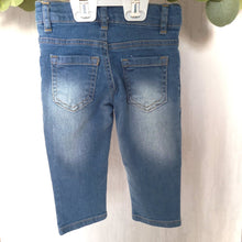 Load image into Gallery viewer, Boys Blue Wash Denim Jeans
