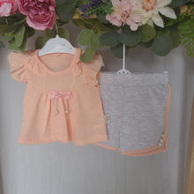 Load image into Gallery viewer, Girls Frilly Bow T-Shirt & Shorts Set