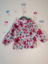 Load image into Gallery viewer, Flower Raincoat