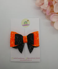 Load image into Gallery viewer, Tilly Glitter Bow