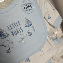 Load image into Gallery viewer, Baby Boys Little Boats 6 Piece Mesh Bag Gift Set
