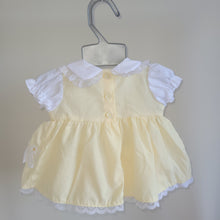 Load image into Gallery viewer, Baby Lemon Dress with Lace and Bows - Daisies
