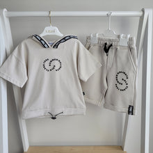 Load image into Gallery viewer, Boys 2 Piece Hooded T-Shirt and Shorts Set
