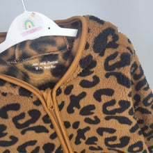 Load image into Gallery viewer, Girls Hooded Leopard Print Fleece
