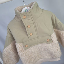 Load image into Gallery viewer, Boys Green and Cream 1/4 Zip Fleece
