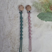 Load image into Gallery viewer, Silicone Dummy Clip-Moon/Stars
