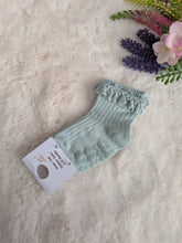 Load image into Gallery viewer, Baby Girls Frilly Socks
