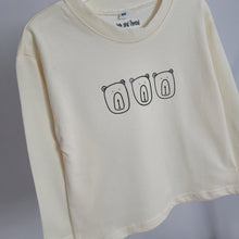 Load image into Gallery viewer, Cream Long Sleeved Top-Bears
