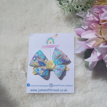 Load image into Gallery viewer, Freya Bow-Blue/Yellow Floral
