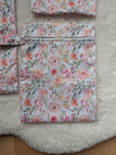 Load image into Gallery viewer, Waterproof bag set-Floral
