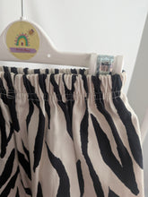 Load image into Gallery viewer, Boys Zebra Shorts and T-shirt Set
