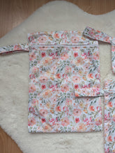 Load image into Gallery viewer, Waterproof bag set-Floral

