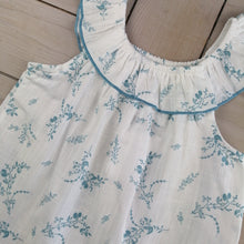 Load image into Gallery viewer, Girls white and blue sleeveless blouse with ruffle collar

