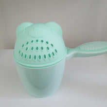 Load image into Gallery viewer, Baby Bath Hair Rinser
