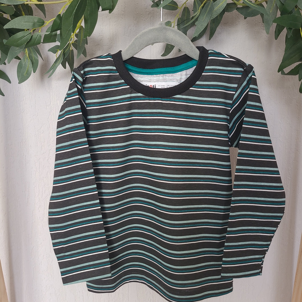 Black and Green Stripe Top