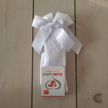 Load image into Gallery viewer, Knee Length Bow Socks
