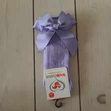 Load image into Gallery viewer, Knee Length Bow Socks
