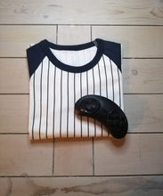 Load image into Gallery viewer, Boys Striped Design Tops

