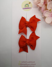 Load image into Gallery viewer, Mini Pinwheel Bow Duo
