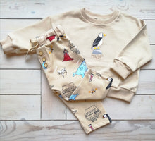 Load image into Gallery viewer, Toucan beige jogger set
